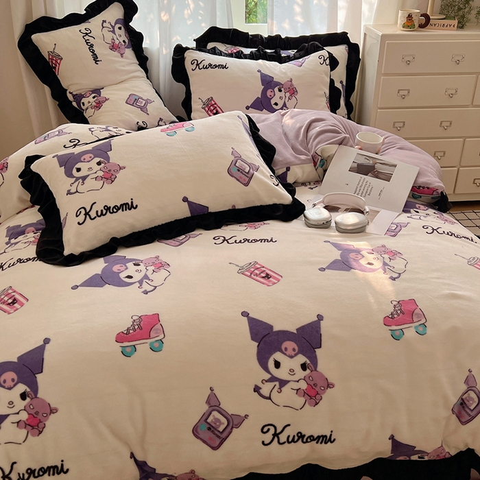 91家纺网 家纺一手货源 找家纺 三朵家纺 2024新款高克重加厚保暖牛奶绒三丽鸥花边四件套 花边-街舞库洛米