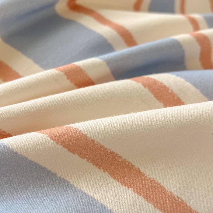 91家纺网 家纺一手货源 找家纺 吉象家纺 2024新款全棉磨毛印花四件套 幻珊蓝条