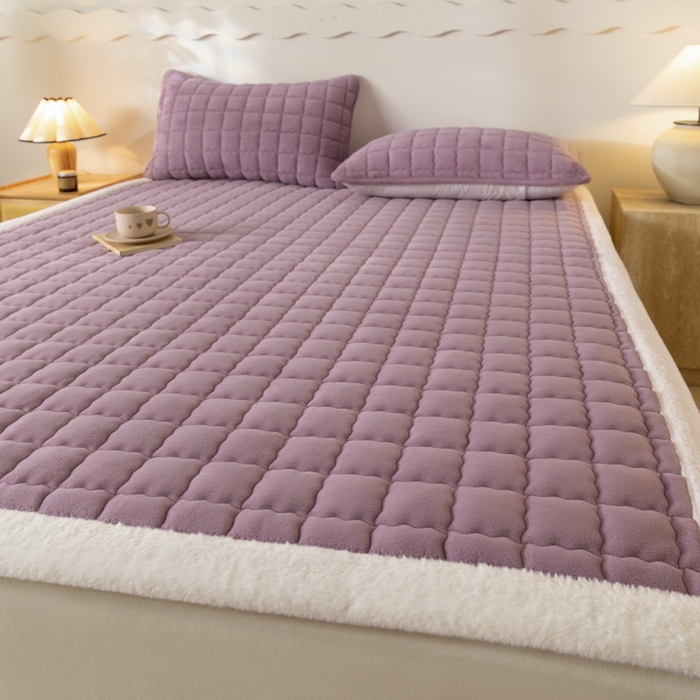91家纺网 家纺一手货源 找家纺 鑫钰 2024秋冬新款加厚牛奶绒床垫床褥床护垫 暖格-紫色