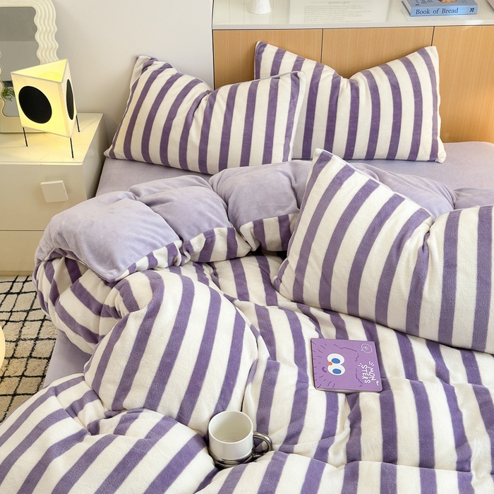 91家纺网 家纺一手货源 找家纺 （总）老K (原美阁） 2024新款高克重全消光牛奶绒四件套-格子条纹系列