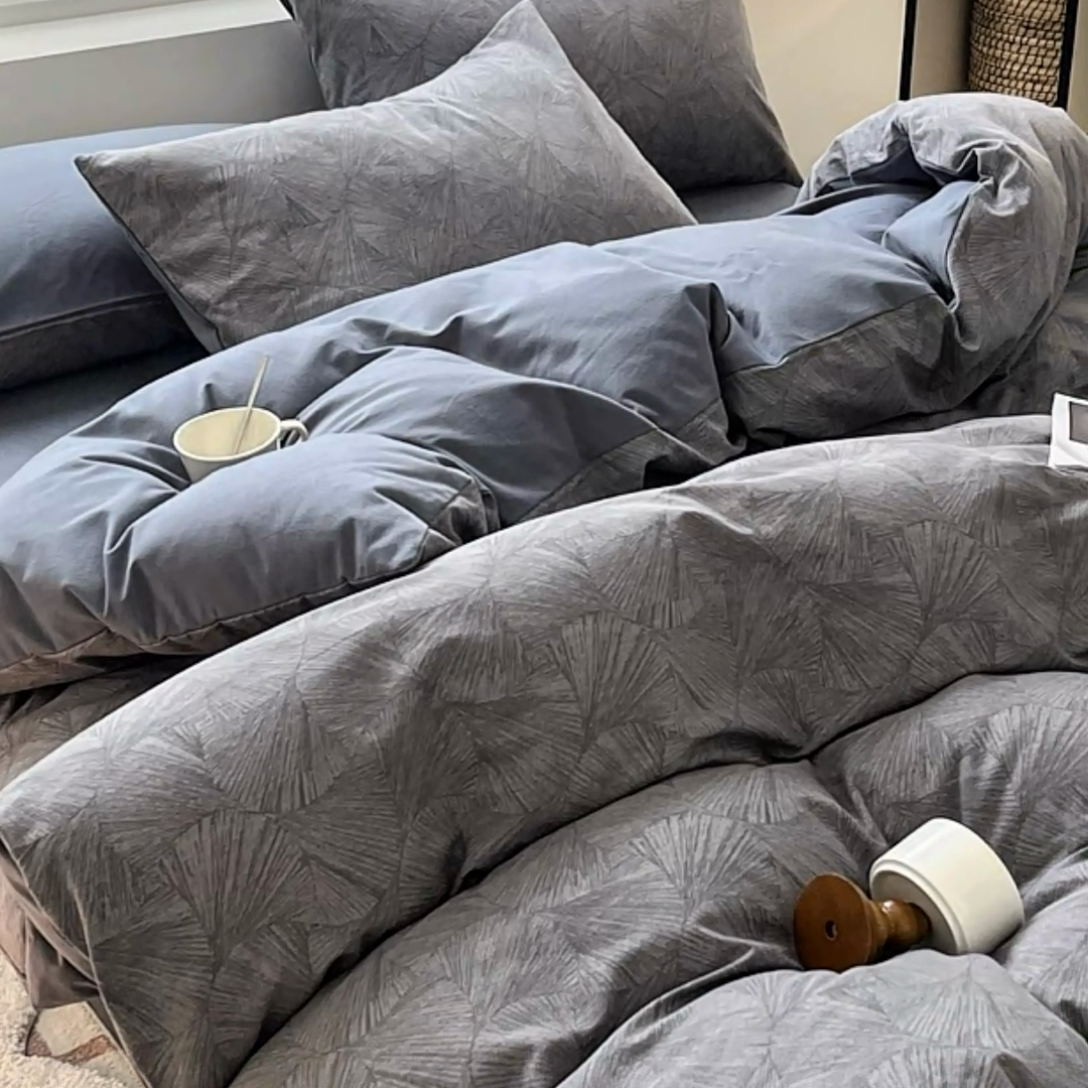 91家纺网 家纺一手货源 找家纺 吉象家纺 2024新款全棉磨毛印花四件套 云影风华