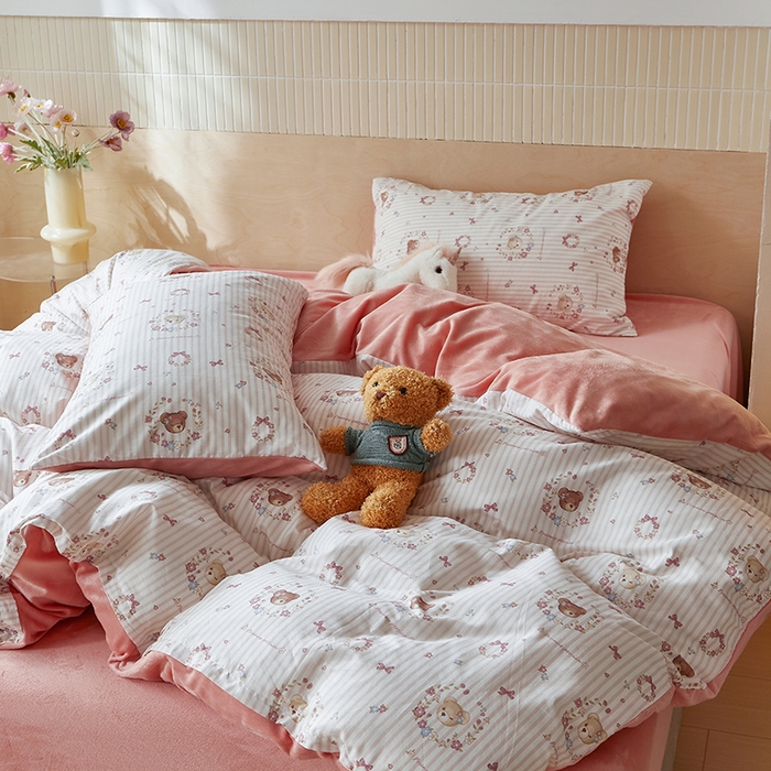 91家纺网 家纺一手货源 找家纺 怡家居 2024秋冬新品AB版加厚保暖全棉加绒四件套 小熊花花