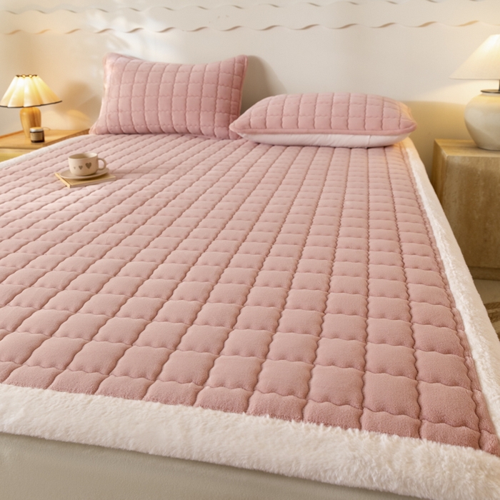 91家纺网 家纺一手货源 找家纺 （总）鑫钰 2024秋冬新款加厚牛奶绒床垫床褥床护垫