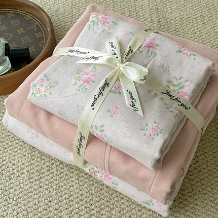 一比一家纺 2025新款全棉母婴级抗菌有氧全棉双层纱亲肤全棉小清新印花三件套四件套 半岛红茶