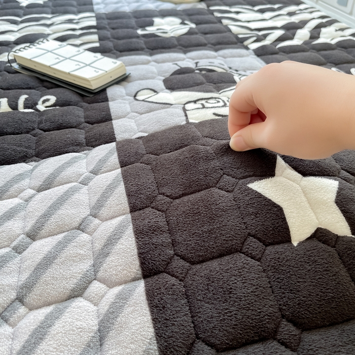 91家纺网 家纺一手货源 找家纺 2024新款牛奶绒床垫保暖床褥子夹棉加厚印花床护垫大床图 梦空间