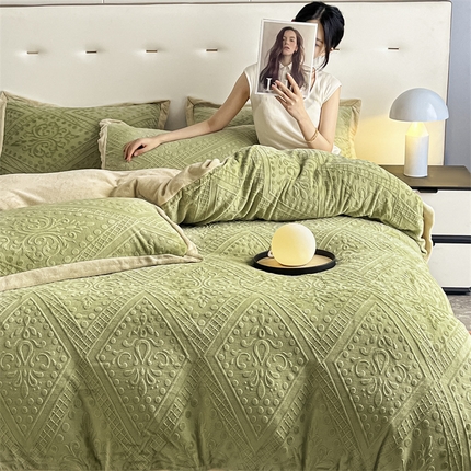 91家纺网 家纺一手货源 找家纺 （总）无界 2024新款B类牛奶绒雕花绒四件套-梵妮（风格2）