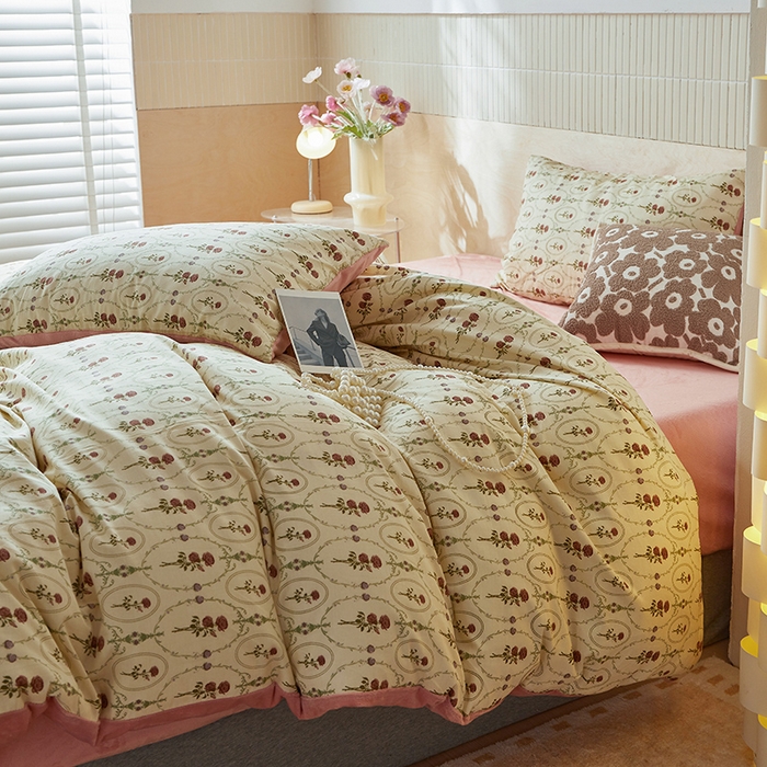 91家纺网 家纺一手货源 找家纺 怡家居 2024秋冬新品AB版加厚保暖全棉加绒四件套 浪漫花舞