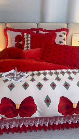 91家纺网 家纺一手货源 找家纺 艾裙海 2025新款高克重加厚保暖A类牛奶绒夹棉床盖系列四件套 蝴蝶结-红