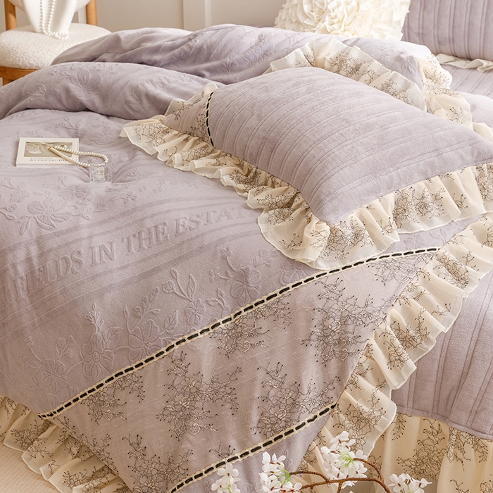 91家纺网 家纺一手货源 找家纺 胜权家纺 2024新款小香风牛奶绒夹棉床盖四件套-芭莎系列 芭莎-紫