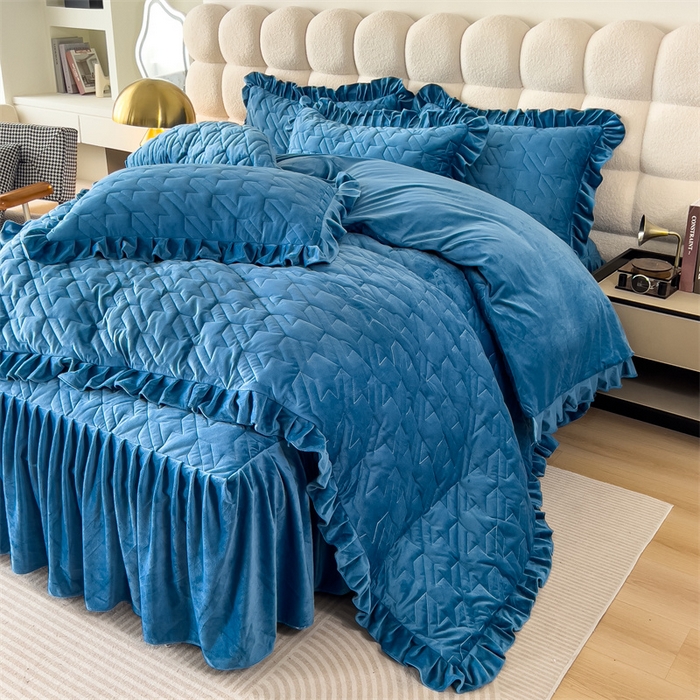 91家纺网 家纺一手货源 找家纺 屹成家纺 2024新款水晶绒夹棉绗缝千鸟格四件套 千鸟格-蔚蓝