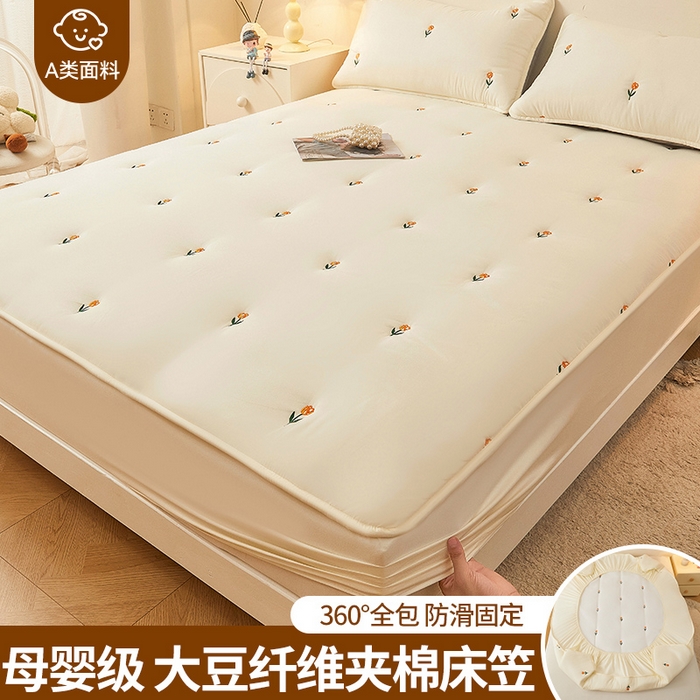 91家纺网 家纺一手货源 找家纺 2025新款A类水洗棉大豆刺绣床笠 小花-简约白