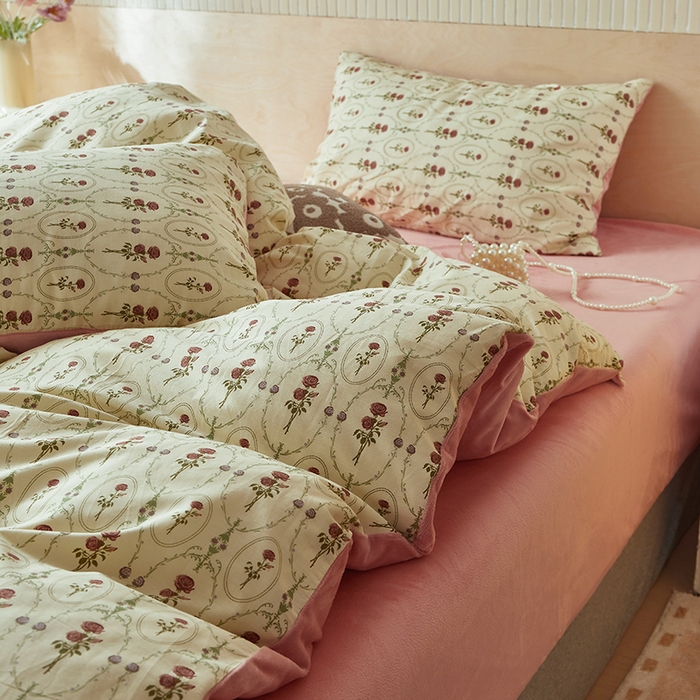 91家纺网 家纺一手货源 找家纺 怡家居 2024秋冬新品AB版加厚保暖全棉加绒四件套 浪漫花舞