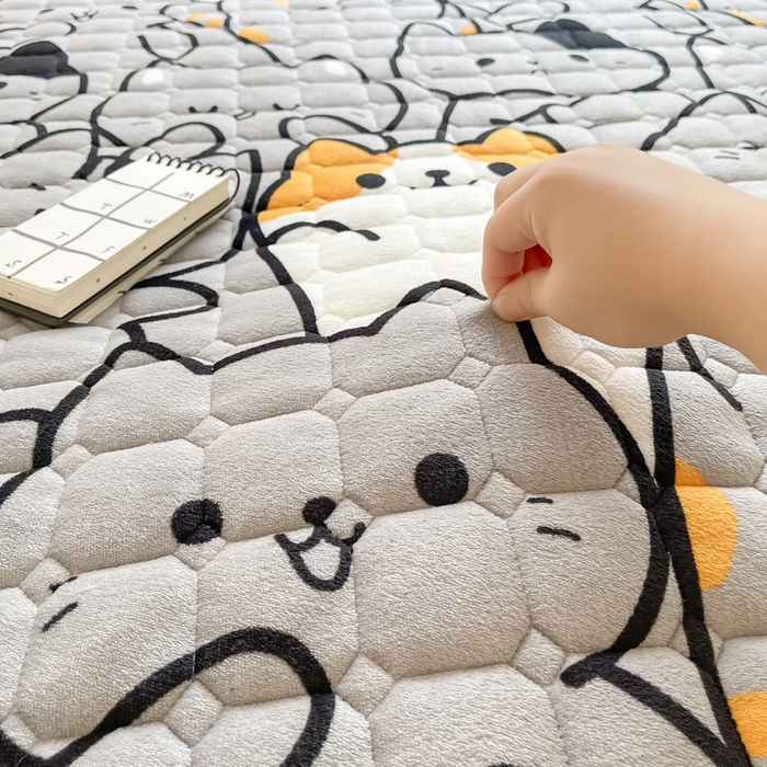 91家纺网 家纺一手货源 找家纺 2024新款牛奶绒床垫保暖床褥子夹棉加厚印花床护垫大床图 猫咪乐园