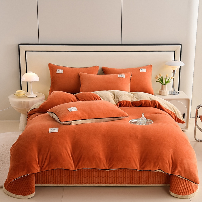 91家纺网 家纺一手货源 找家纺 大麦家纺 2024新款高克重牛奶绒夹棉床盖四件套 暖橙+奶咖