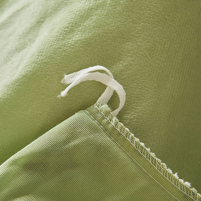 91家纺网 家纺一手货源 找家纺 艾裙海 2025新款高克重加厚保暖A类牛奶绒夹棉床盖系列四件套 花香叶柔