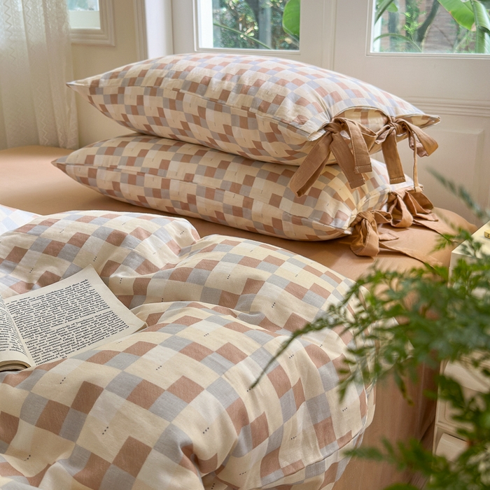 91家纺网 家纺一手货源 找家纺 2024秋冬新款系带格子双层纱四件套 格调  咖