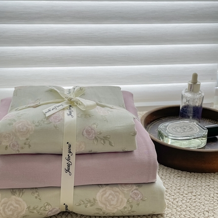 91家纺网 家纺一手货源 找家纺 （总）一比一家纺 2025新款全棉母婴级抗菌有氧全棉双层纱亲肤全棉小清新印花三件套四件套