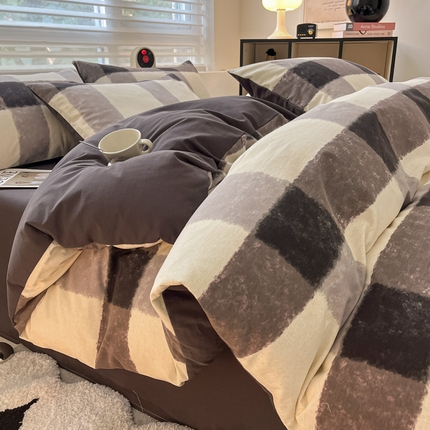 91家纺网 家纺一手货源 找家纺 吉象家纺 2024新款全棉磨毛印花四件套 灰大格