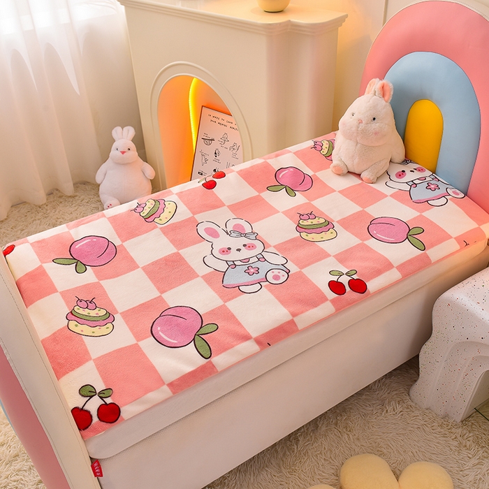91家纺网 家纺一手货源 找家纺 宝贝优选 2024新款儿童牛奶绒可拆卸床垫床褥儿童床垫 公主小兔