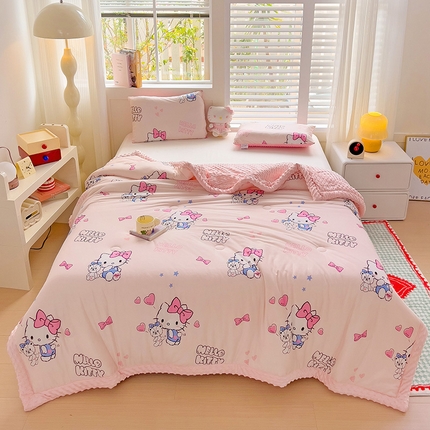 91家纺网 家纺一手货源 找家纺 十九色 2024新款正版授权三丽鸥全尺寸豆豆被库洛米豆豆被子被芯 KT猫