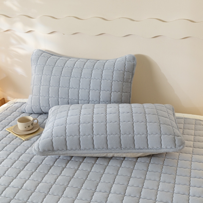 91家纺网 家纺一手货源 找家纺 鑫钰 2024秋冬新款加厚牛奶绒床垫床褥床护垫 暖格-浅灰