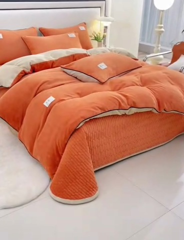 91家纺网 家纺一手货源 找家纺 大麦家纺 2024新款高克重牛奶绒夹棉床盖四件套 暖橙+奶咖