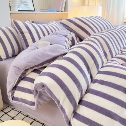 91家纺网 家纺一手货源 找家纺 （总）老K (原美阁） 2024新款高克重全消光牛奶绒四件套-格子条纹系列