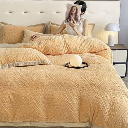 91家纺网 家纺一手货源 找家纺 （总）无界 2024新款B类牛奶绒雕花绒四件套-梵妮（风格2）