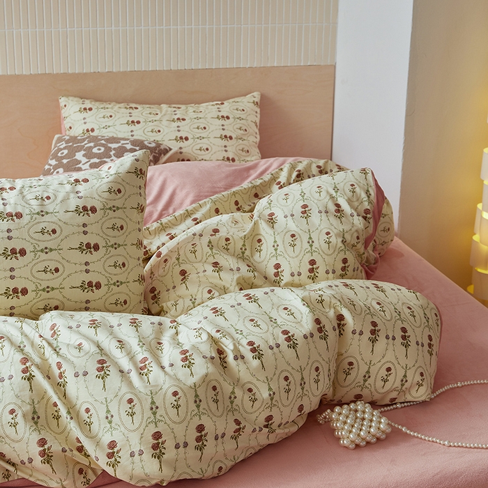 91家纺网 家纺一手货源 找家纺 怡家居 2024秋冬新品AB版加厚保暖全棉加绒四件套 浪漫花舞