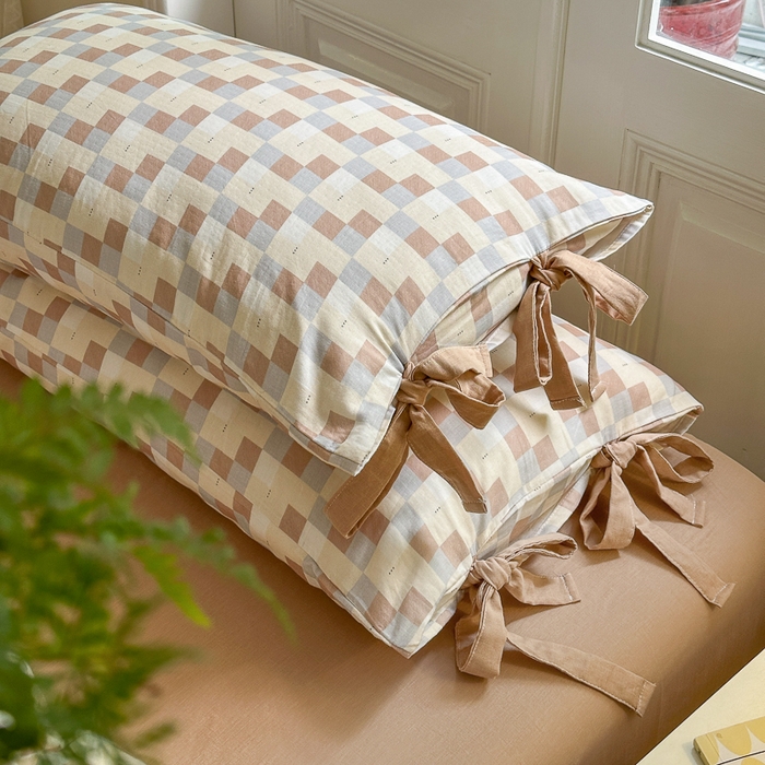 91家纺网 家纺一手货源 找家纺 2024秋冬新款系带格子双层纱四件套 格调  咖