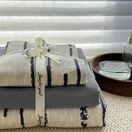 91家纺网 家纺一手货源 找家纺 （总）一比一家纺 2025新款全棉母婴级抗菌有氧全棉双层纱亲肤全棉小清新印花三件套四件套