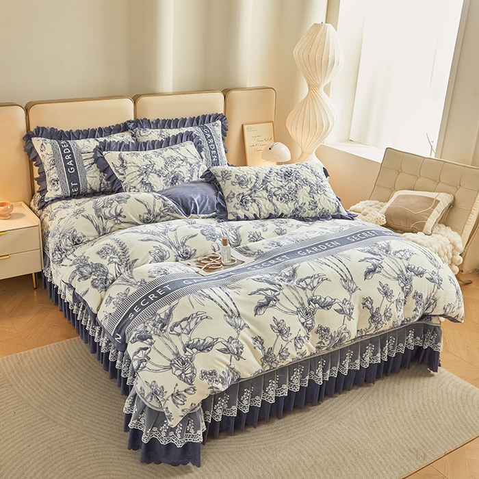 91家纺网 家纺一手货源 找家纺 艾裙海 2025新款高克重加厚保暖A类牛奶绒夹棉床盖系列四件套 花影如梦