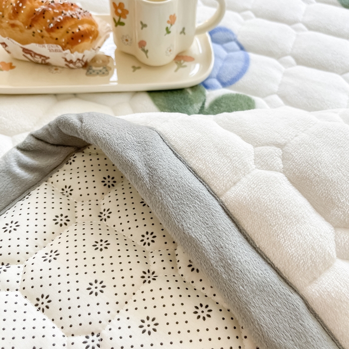 91家纺网 家纺一手货源 找家纺 2024新款牛奶绒床垫保暖床褥子夹棉加厚印花床护垫大床图 兰兰花