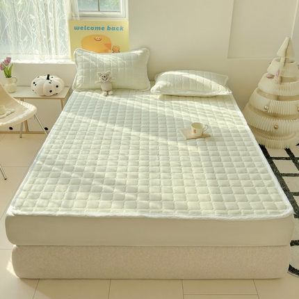 91家纺网 家纺一手货源 找家纺 安琪家纺 2025新款A类牛奶绒夹棉床褥垫 奶白色