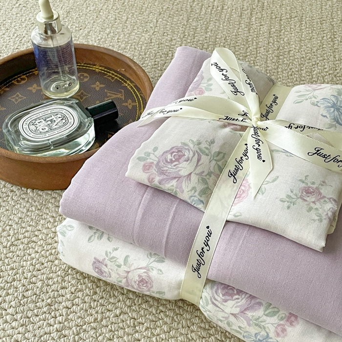 91家纺网 家纺一手货源 找家纺 一比一家纺 2025新款全棉母婴级抗菌有氧全棉双层纱亲肤全棉小清新印花三件套四件套 婆娑