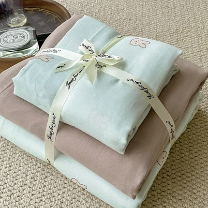 一比一家纺 2025新款全棉母婴级抗菌有氧全棉双层纱亲肤全棉小清新印花三件套四件套 彼得兔