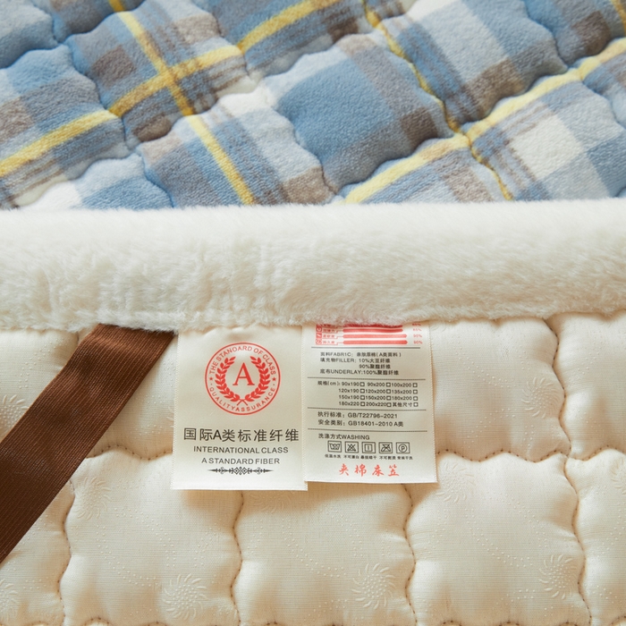 91家纺网 家纺一手货源 找家纺 鑫钰 2024秋冬新款加厚牛奶绒床垫床褥床护垫 暖格-简希蓝