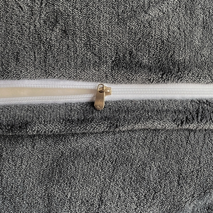 91家纺网 家纺一手货源 找家纺 （总）子曰 2025新款230g全消光轻奢牛奶绒立体雕花刺绣四件套-丽莎