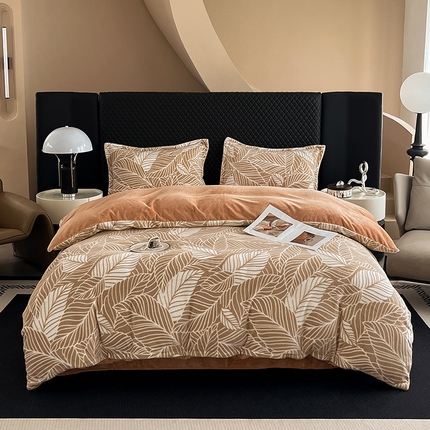 91家纺网 家纺一手货源 找家纺 （总）金盛纺 2024新款高克重牛奶绒雕花四件套加厚牛奶绒法莱绒四件套（支持定制）