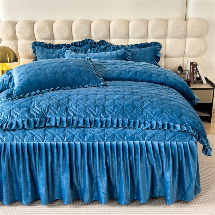 91家纺网 家纺一手货源 找家纺 屹成家纺 2024新款水晶绒夹棉绗缝千鸟格四件套 千鸟格-蔚蓝