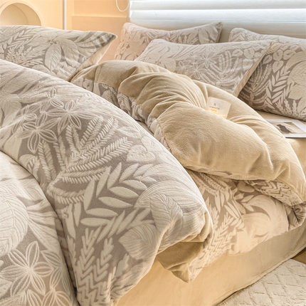 91家纺网 家纺一手货源 找家纺 （总）无界 2024新款B类色烂牛奶绒四件套-维亚纳（风格2）