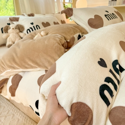 富之航家纺 2024小清新四件套被套牛奶绒四件套法莱绒水晶绒法兰绒兔毛绒兔绒金貂绒雕花绒 灵动M