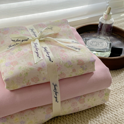 91家纺网 家纺一手货源 找家纺 （总）一比一家纺 2025新款全棉母婴级抗菌有氧全棉双层纱亲肤全棉小清新印花三件套四件套