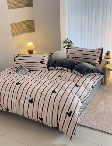 91家纺网 家纺一手货源 找家纺 怡家居 2024秋冬新品AB版加厚保暖全棉加绒四件套 线条米奇