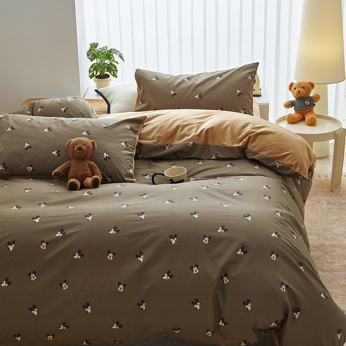 91家纺网 家纺一手货源 找家纺 怡家居 2024秋冬新品AB版加厚保暖全棉加绒四件套 咖色米奇