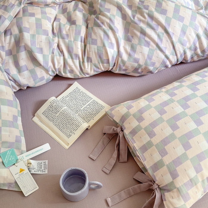 91家纺网 家纺一手货源 找家纺 2024秋冬新款系带格子双层纱四件套 格调 紫