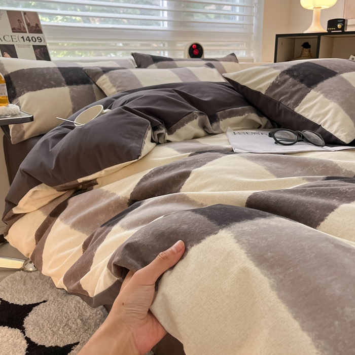 91家纺网 家纺一手货源 找家纺 吉象家纺 2024新款全棉磨毛印花四件套 灰大格