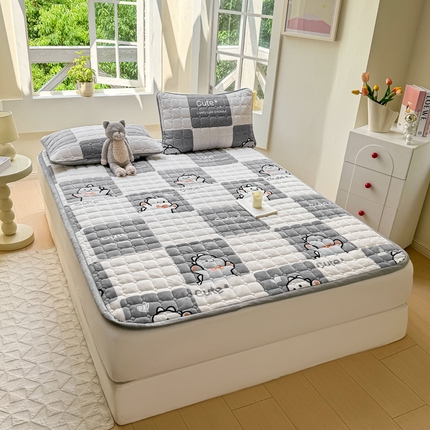 91家纺网 家纺一手货源 找家纺 （总）2024新款牛奶绒床垫保暖床褥子夹棉加厚印花床护垫大床图