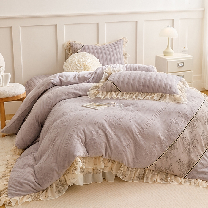 91家纺网 家纺一手货源 找家纺 胜权家纺 2024新款小香风牛奶绒夹棉床盖四件套-芭莎系列 芭莎-紫