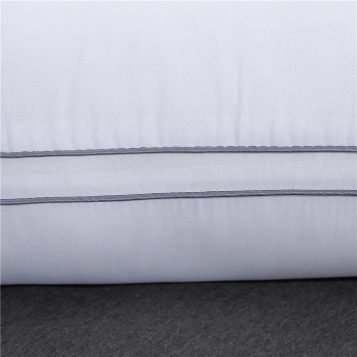 91家纺网 家纺一手货源 找家纺 佳尚枕芯 2025新款高端欧式酒店枕立体拼色刺绣羽丝绒酒店枕芯枕头 欧式淡蓝48x74cm低枕